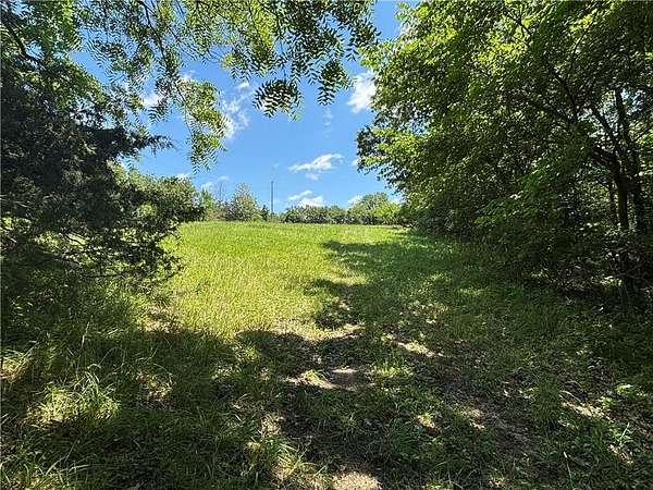 0.48 Acres of Residential Land for Sale in Gallatin, Missouri