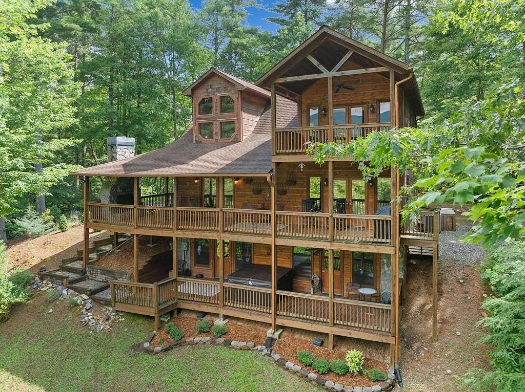 1.5 Acres of Residential Land with Home for Sale in Epworth, Georgia