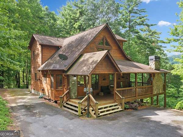 1.5 Acres of Residential Land with Home for Sale in Epworth, Georgia