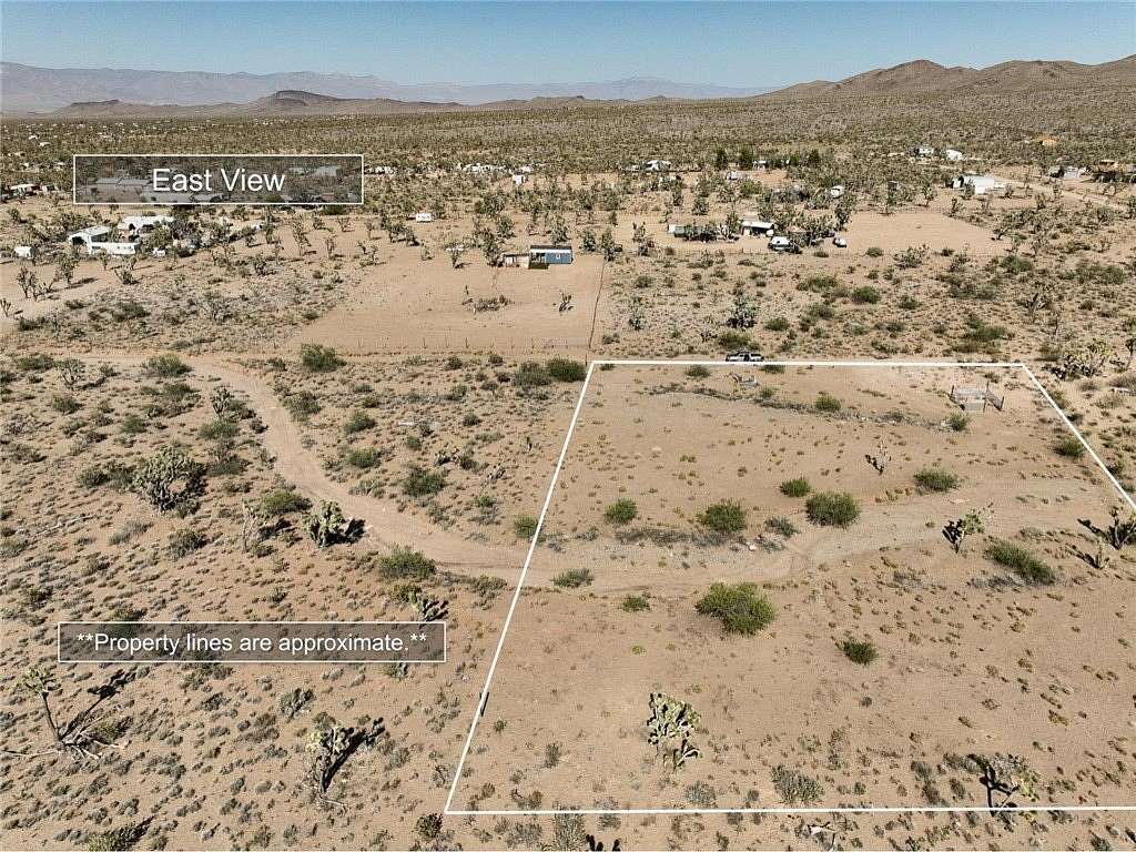 1 Acre of Land for Sale in Dolan Springs, Arizona
