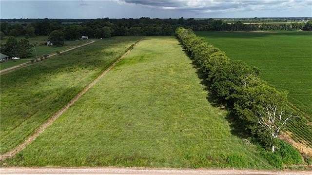 6 Acres of Residential Land for Sale in Moreauville, Louisiana