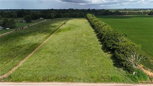 6 Acres of Residential Land for Sale in Moreauville, Louisiana