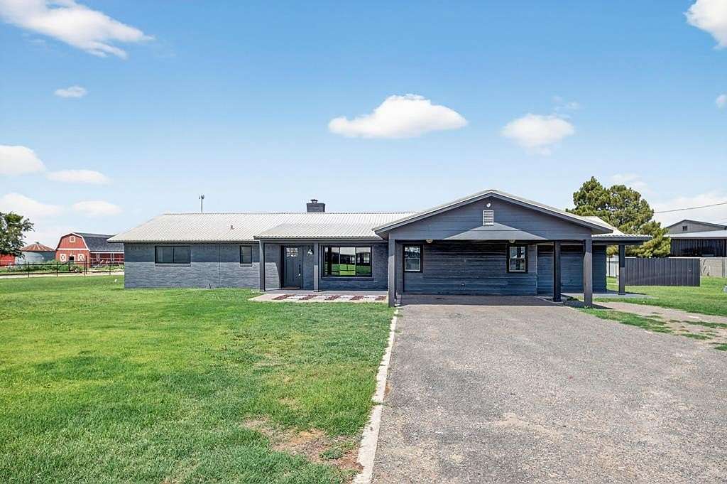 2.52 Acres of Residential Land with Home for Sale in Midland, Texas