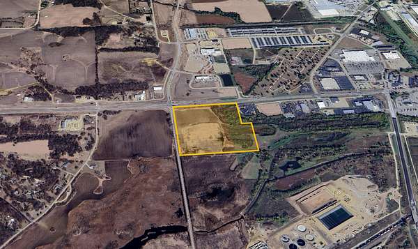 33.6 Acres of Commercial Land for Sale in Clinton, Iowa