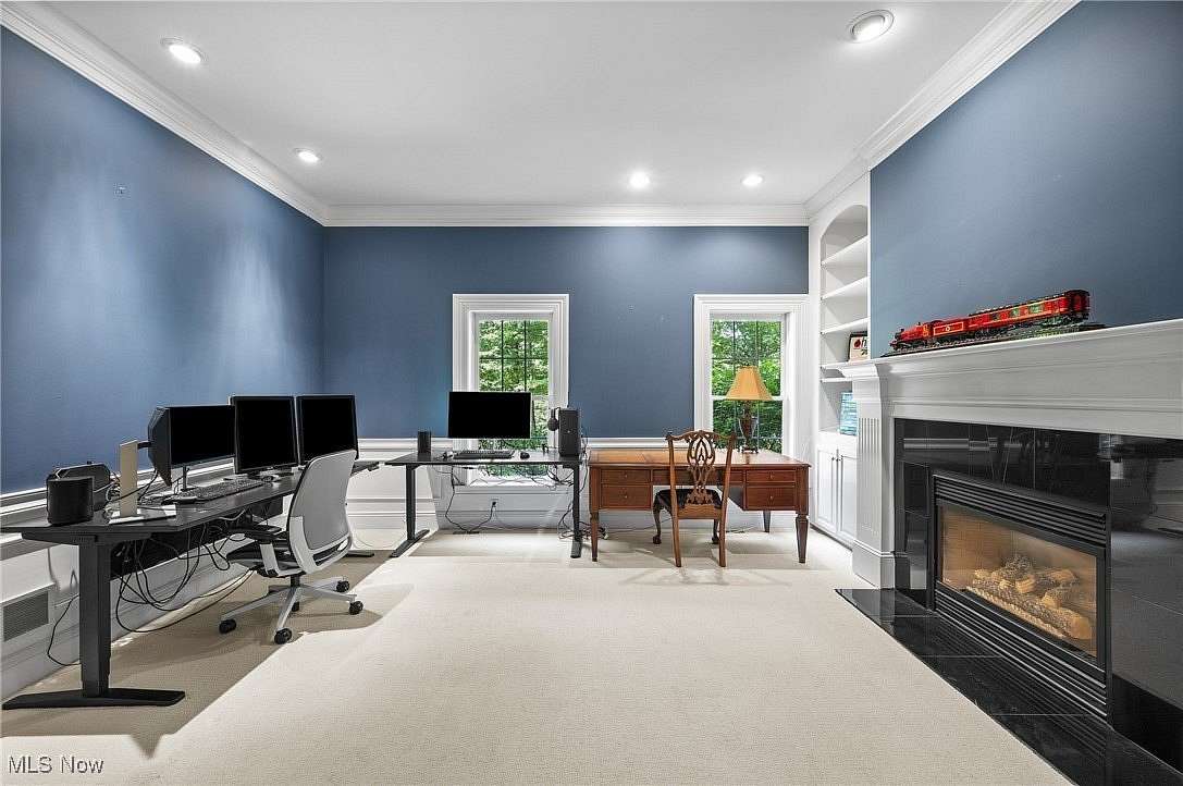 3 Acres of Residential Land with Home for Sale in Peninsula, Ohio