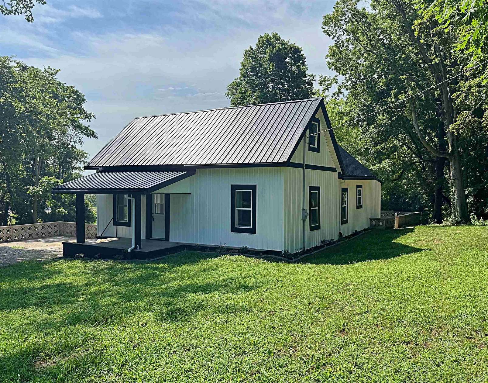 2 Acres of Residential Land with Home for Sale in Edwardsport, Indiana