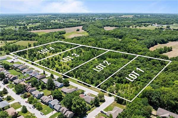 5 Acres of Land for Sale in Belton, Missouri