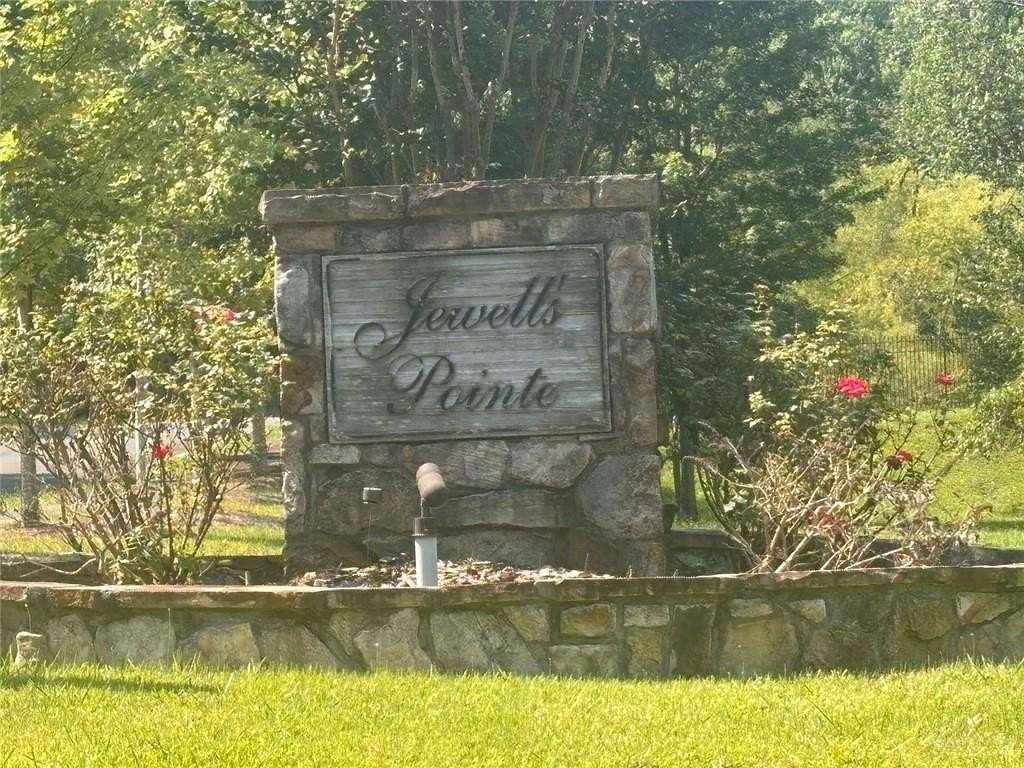 0.93 Acres of Residential Land for Sale in Rome, Georgia