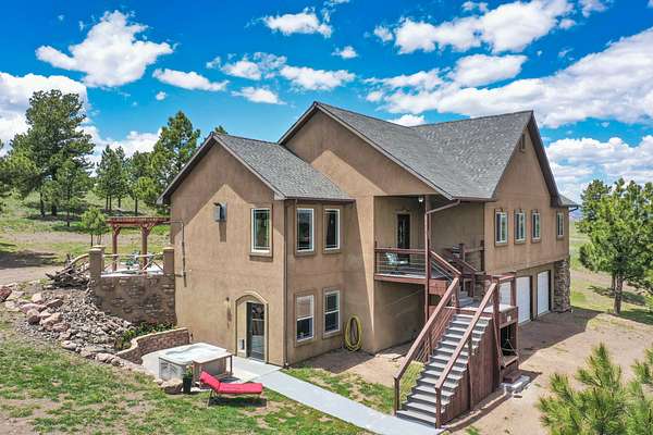 35 Acres of Land with Home for Sale in Florissant, Colorado