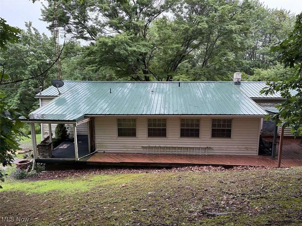 3.8 Acres of Residential Land with Home for Auction in Wellsville, Ohio