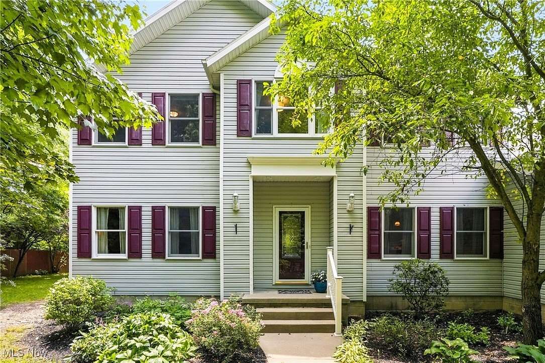 2.2 Acres of Residential Land with Home for Sale in Wadsworth, Ohio