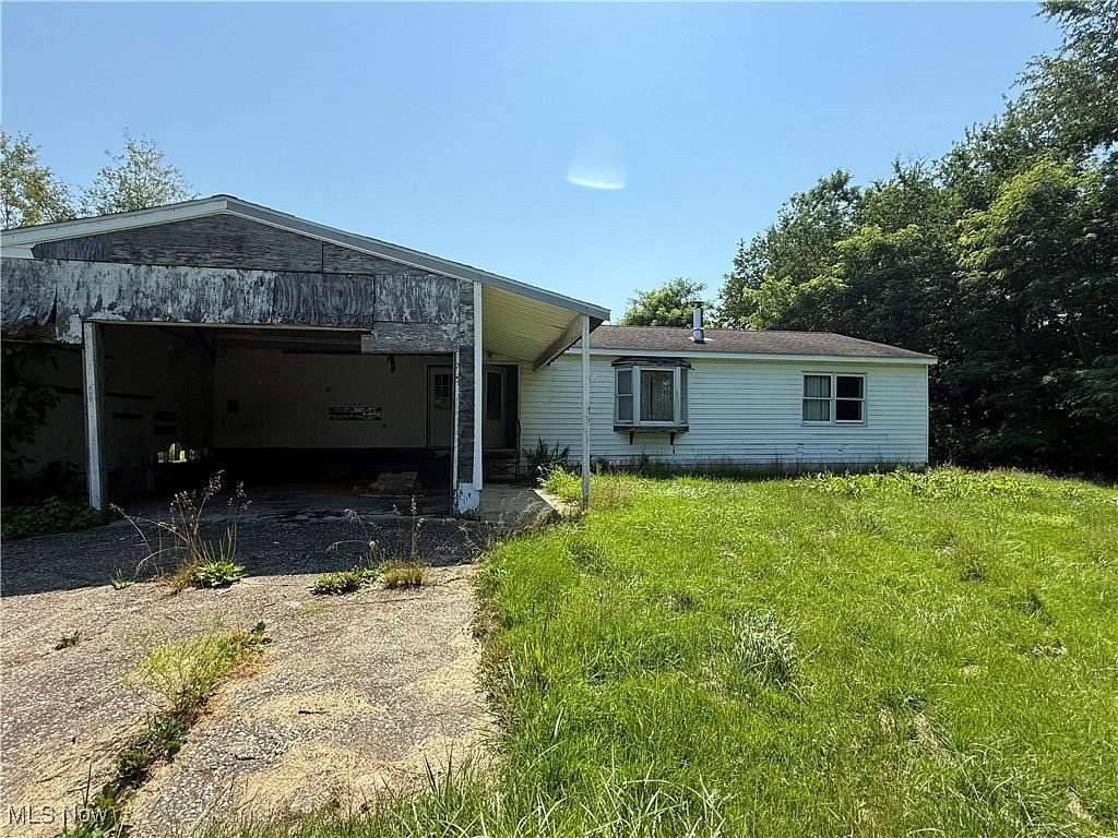 15.4 Acres of Land with Home for Sale in Pierpont, Ohio