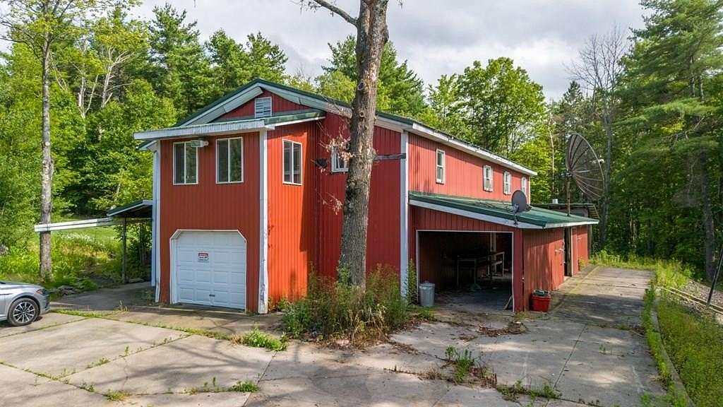 55.4 Acres of Recreational Land with Home for Sale in Lockwood, New York