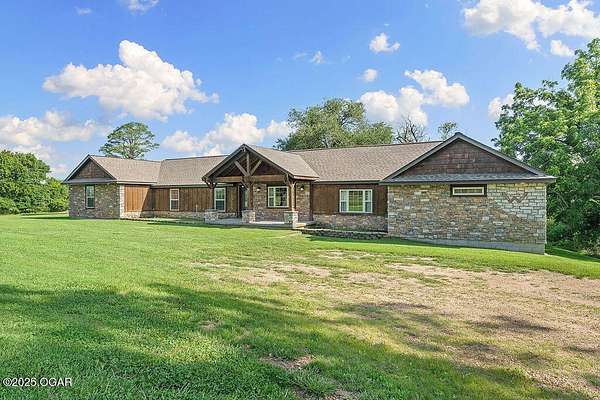 7 Acres of Residential Land with Home for Sale in Anderson, Missouri