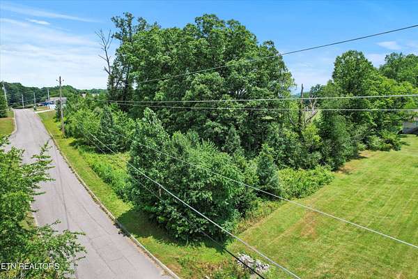 0.71 Acres of Land for Sale in Jacksboro, Tennessee