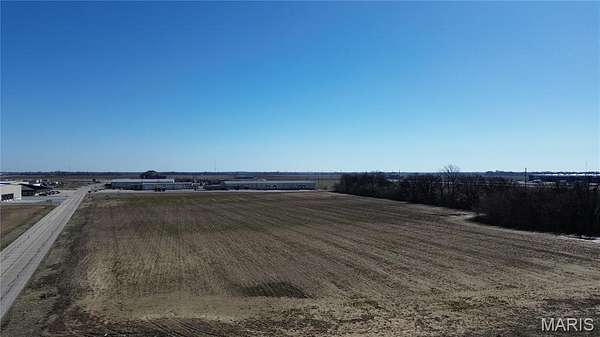 15.5 Acres of Commercial Land for Sale in Sikeston, Missouri