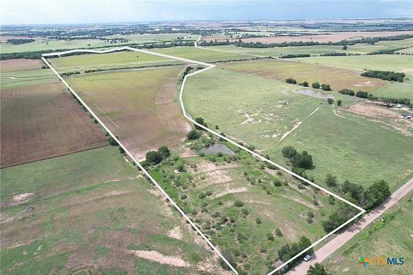 91.8 Acres of Agricultural Land for Sale in Thorndale, Texas