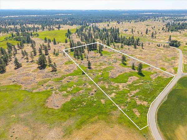 20 Acres of Agricultural Land for Sale in Edwall, Washington