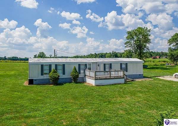 5.15 Acres of Land with Home for Sale in Hodgenville, Kentucky