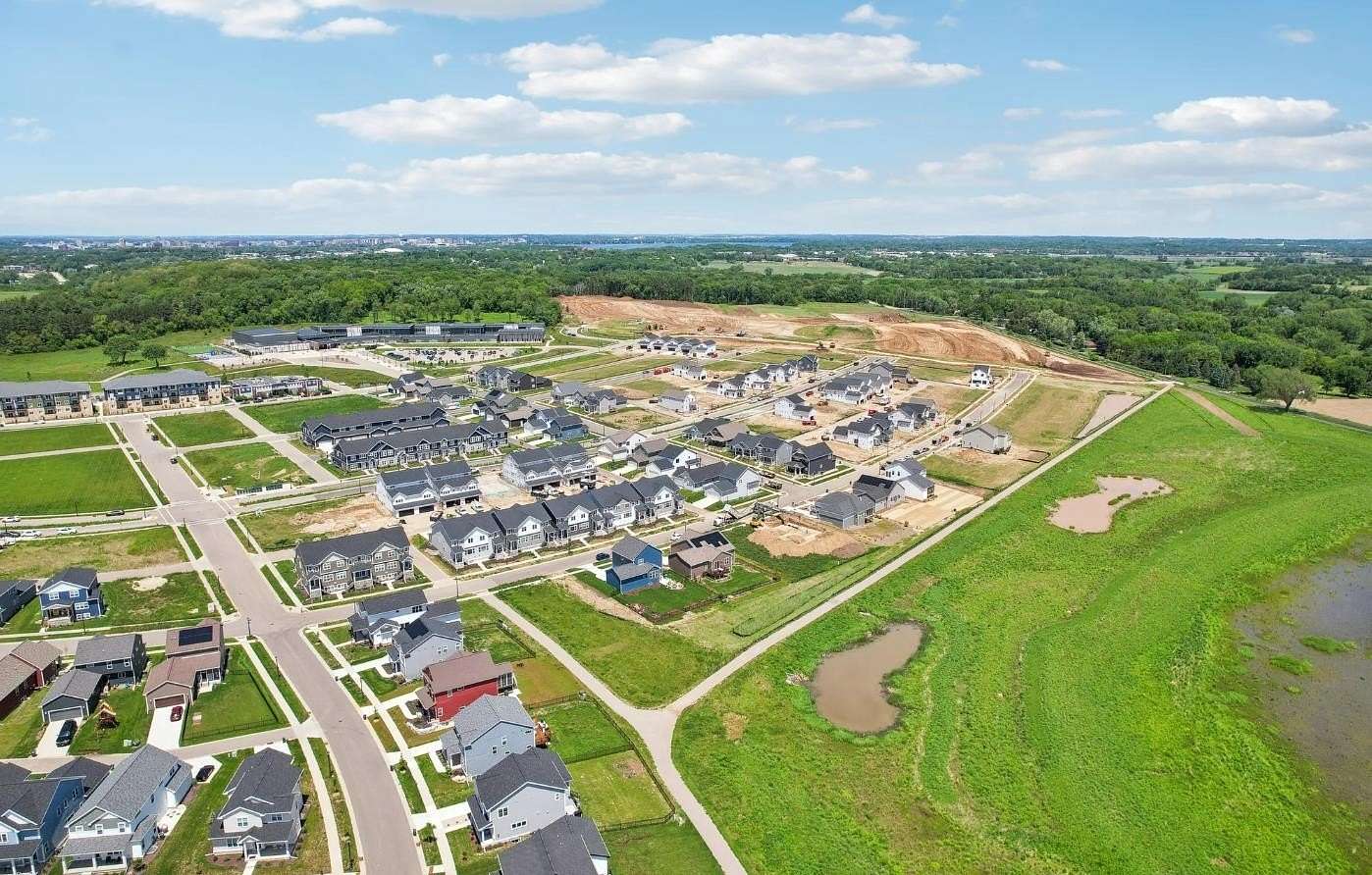 0.1 Acres of Residential Land for Sale in Fitchburg, Wisconsin