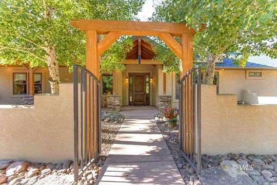 35 Acres of Land with Home for Sale in Westcliffe, Colorado