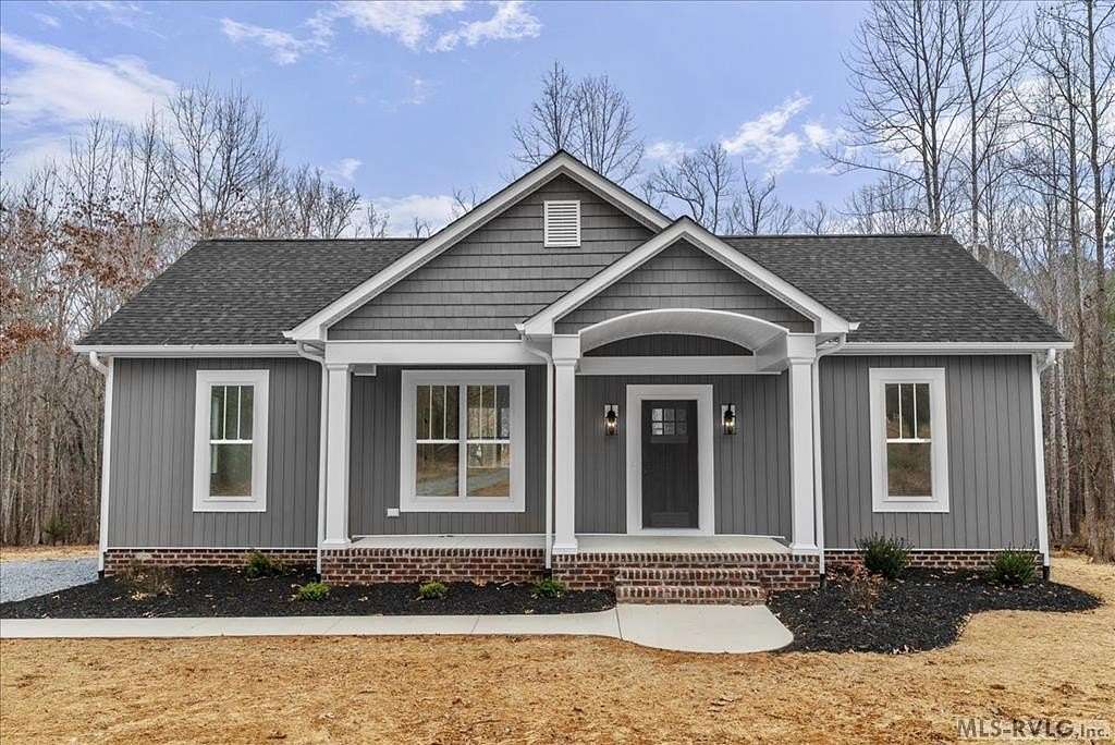 4.1 Acres of Residential Land with Home for Sale in South Hill, Virginia