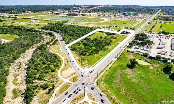 6 Acres of Improved Mixed-Use Land for Sale in Selma, Texas