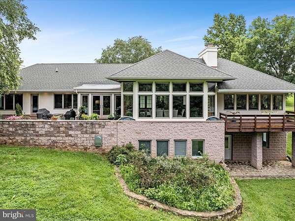 52.9 Acres of Land with Home for Sale in Delaplane, Virginia