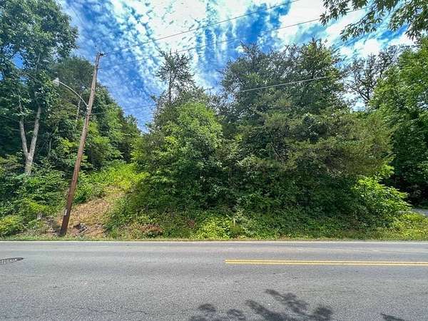 19.5 Acres of Land for Sale in Sevierville, Tennessee