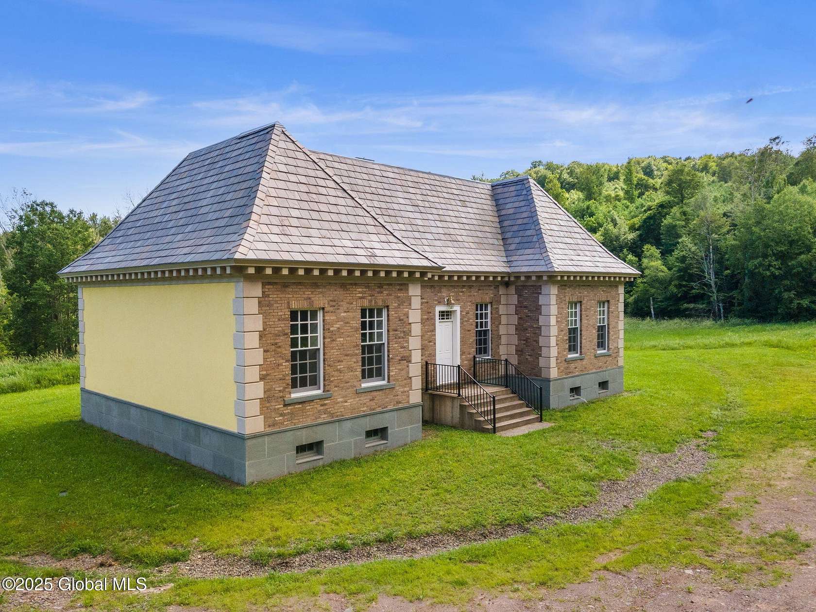 47.5 Acres of Land with Home for Sale in Jefferson, New York