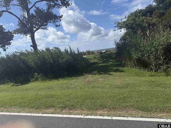 1 Acre of Land for Sale in Stumpy Point, North Carolina