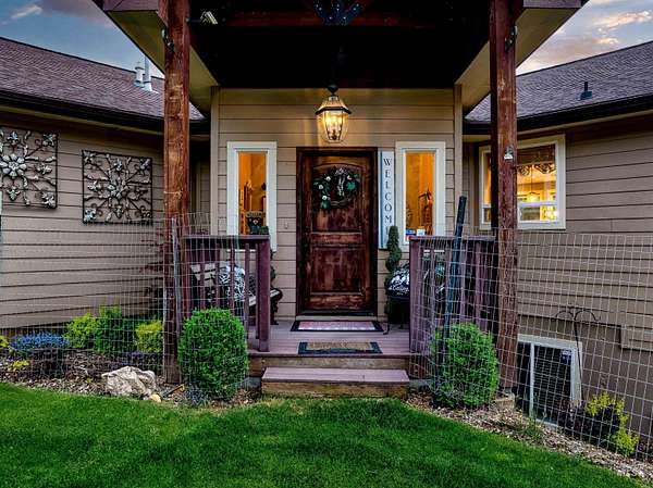 3.52 Acres of Residential Land with Home for Sale in Boise, Idaho