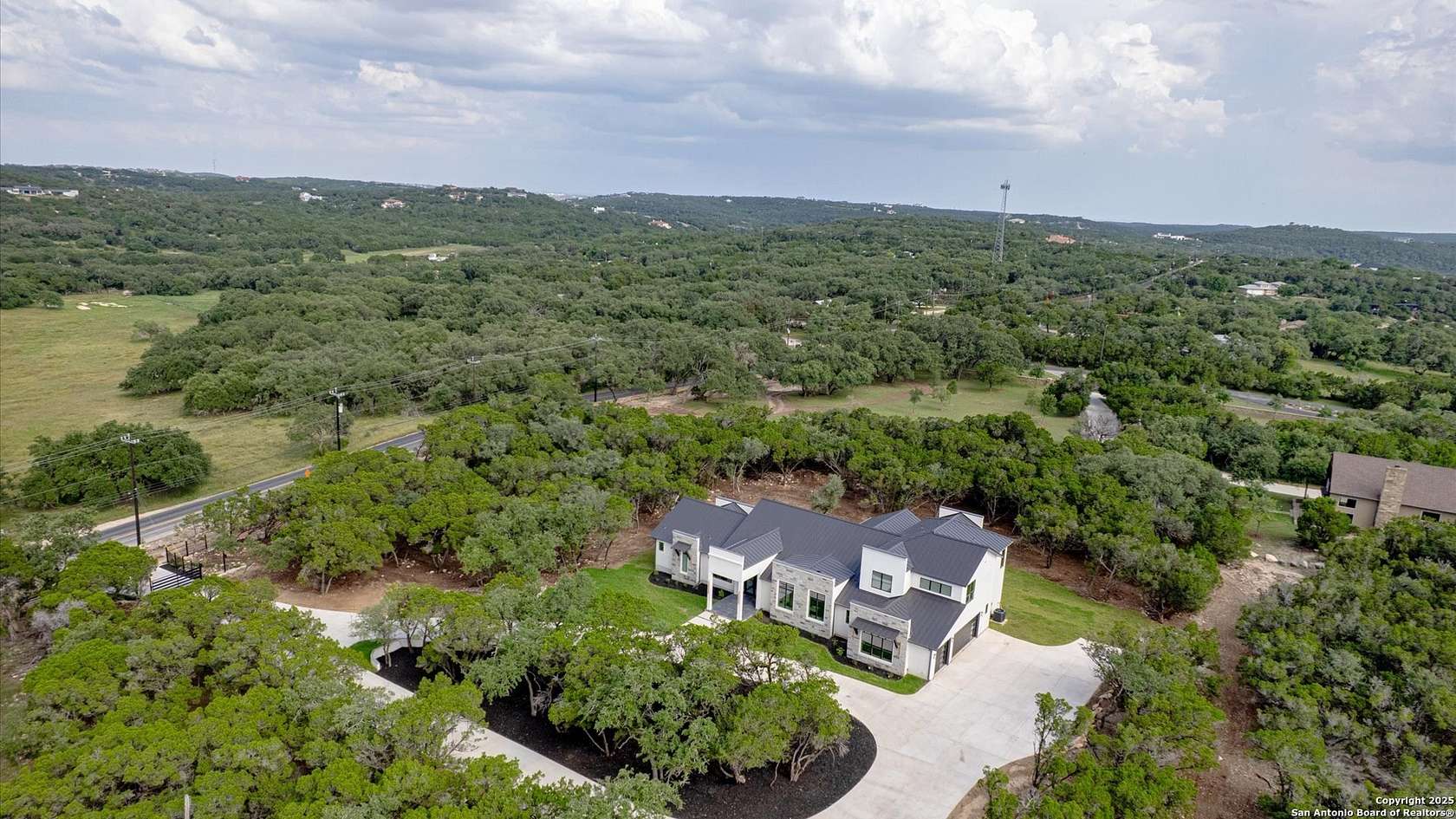 5 Acres of Residential Land with Home for Sale in San Antonio, Texas