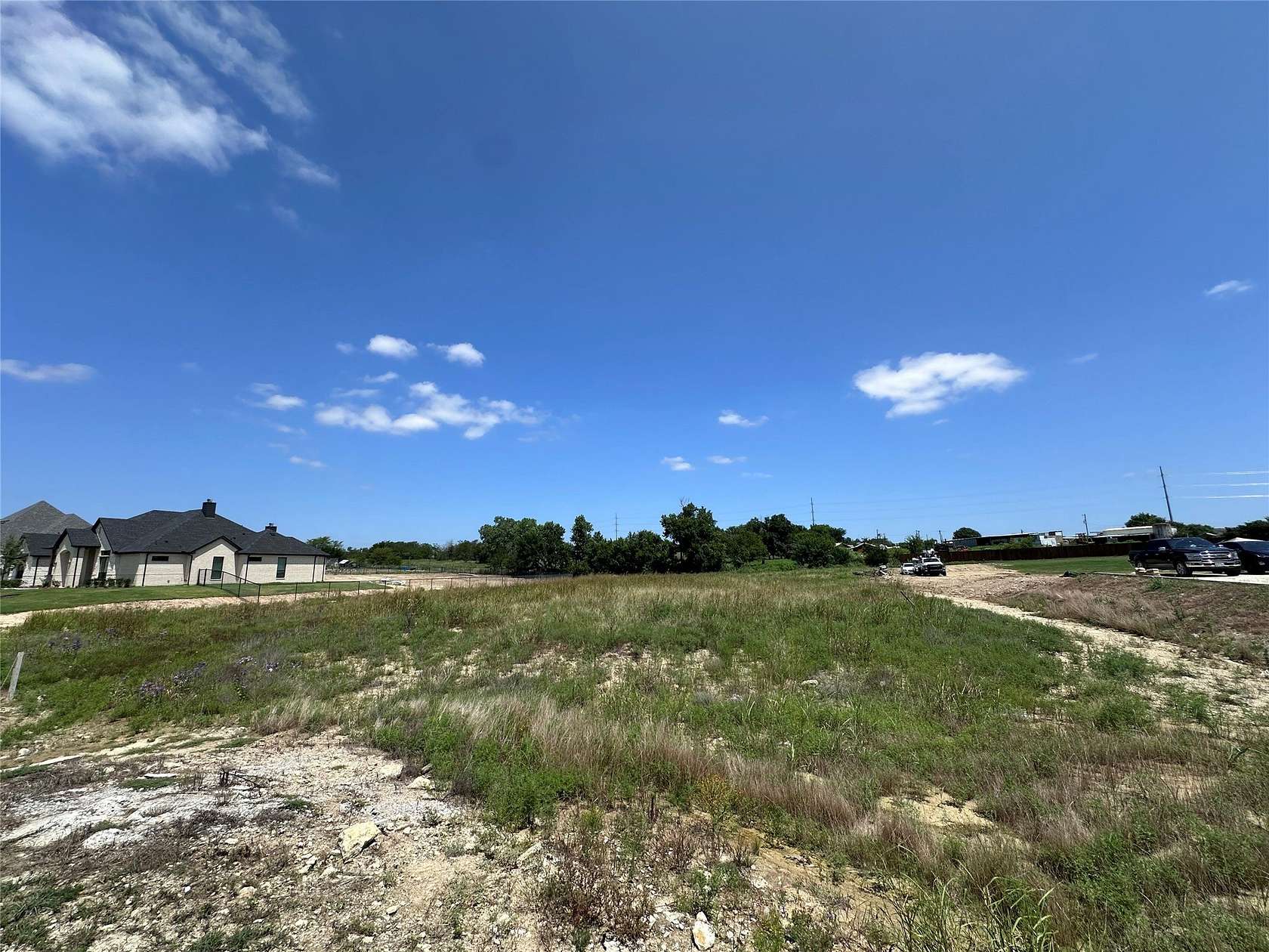 1 Acre of Residential Land for Sale in Azle, Texas