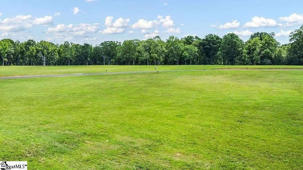 5 Acres of Residential Land for Sale in Honea Path, South Carolina