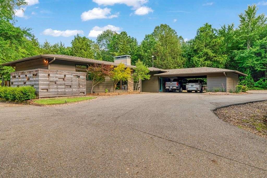 10 Acres of Residential Land with Home for Sale in Powderly, Texas