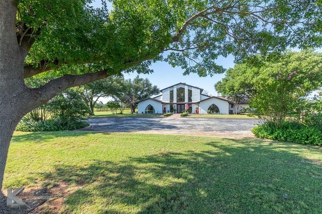 2.55 Acres of Residential Land with Home for Sale in Abilene, Texas