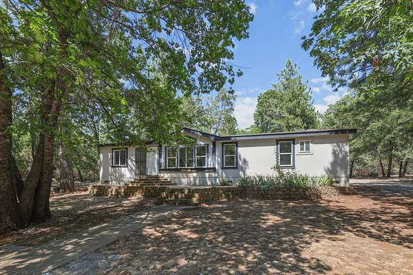 3.1 Acres of Residential Land with Home for Sale in Shingletown, California