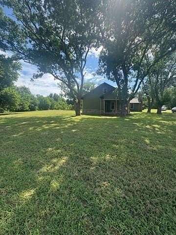 2.5 Acres of Residential Land with Home for Sale in Princeton, Texas