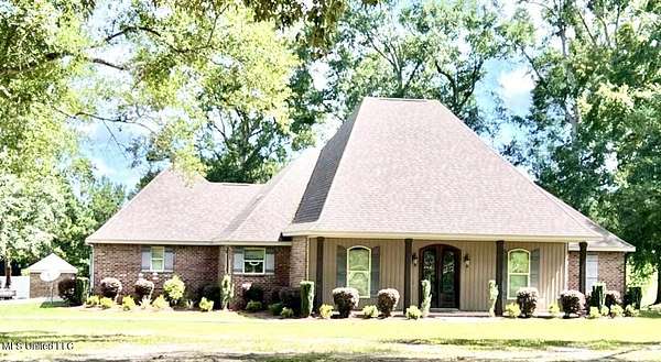 6.5 Acres of Residential Land with Home for Sale in Lucedale, Mississippi