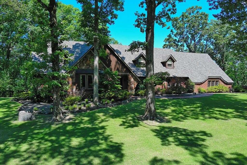 1.87 Acres of Land with Home for Sale in Wynne, Arkansas