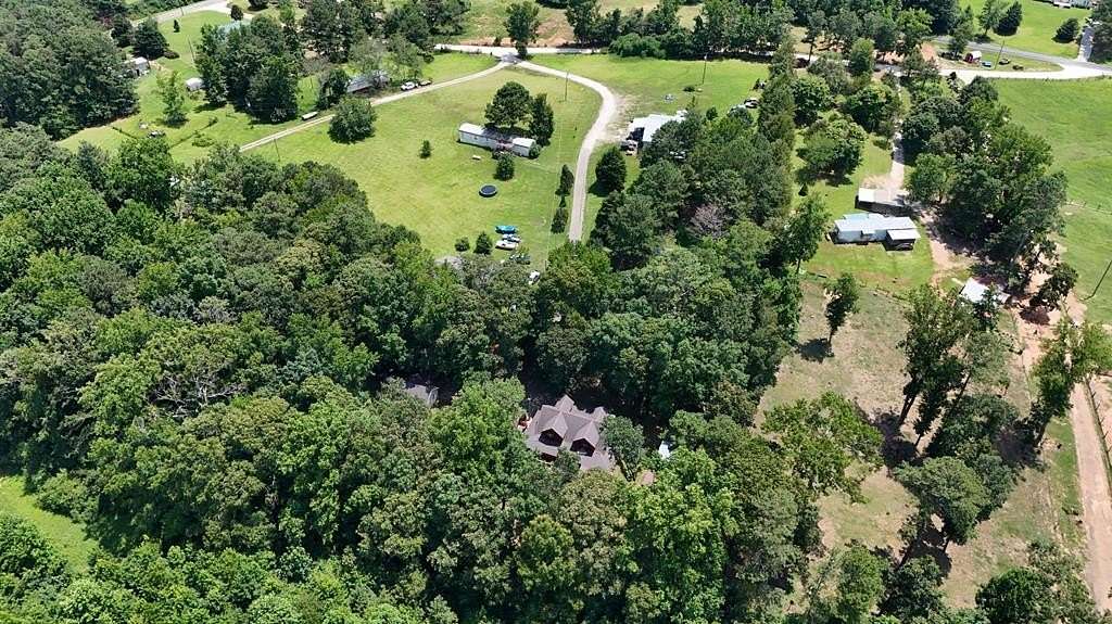 4 Acres of Land with Home for Sale in Franklin, Georgia