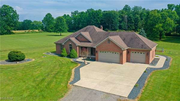 25.4 Acres of Recreational Land with Home for Sale in Lowellville, Ohio