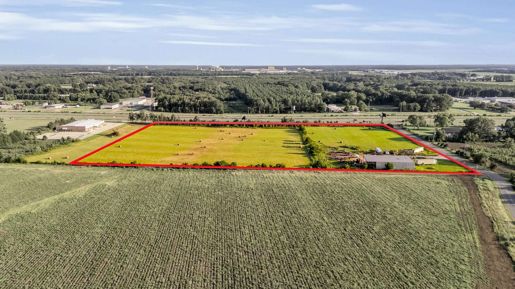 8.6 Acres of Commercial Land for Sale in Columbus, Mississippi