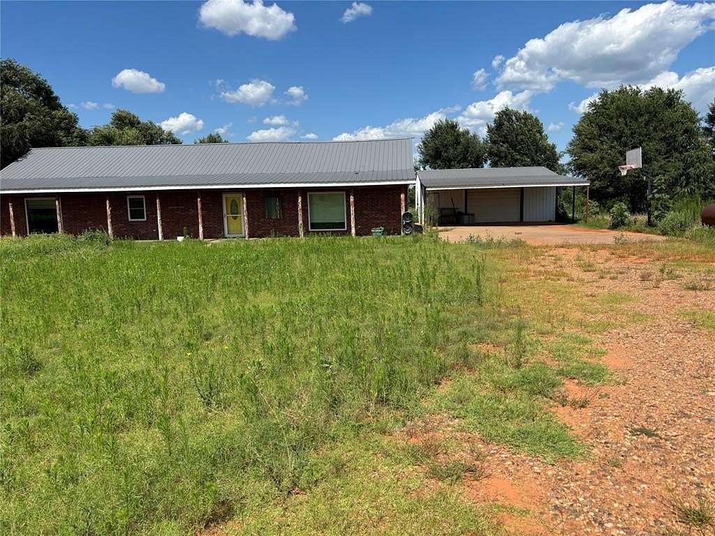 5 Acres of Residential Land with Home for Sale in Lookeba, Oklahoma