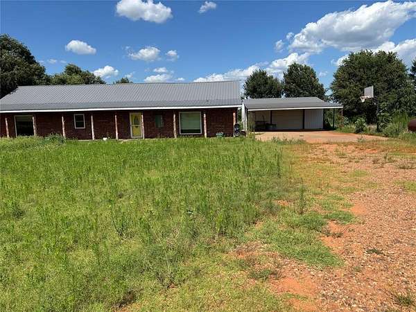 5 Acres of Residential Land with Home for Sale in Lookeba, Oklahoma