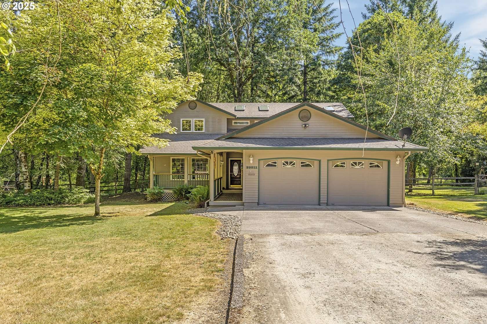 5 Acres of Residential Land with Home for Sale in Battle Ground, Washington