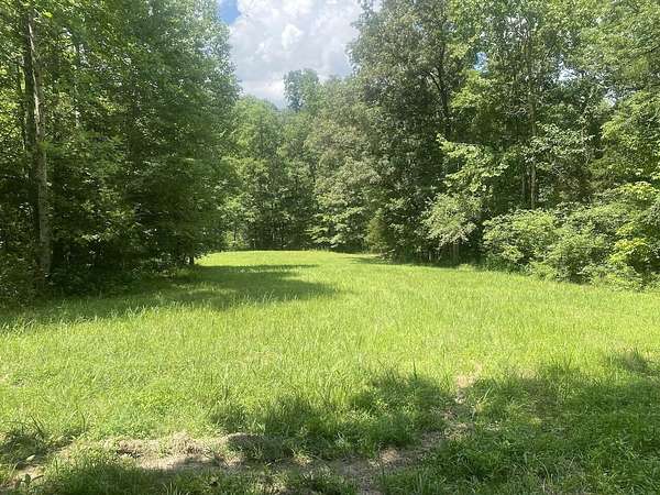 21.5 Acres of Recreational Land for Sale in Russell Springs, Kentucky