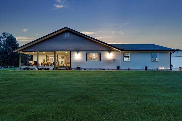 14.8 Acres of Land with Home for Sale in Deer Park, Washington