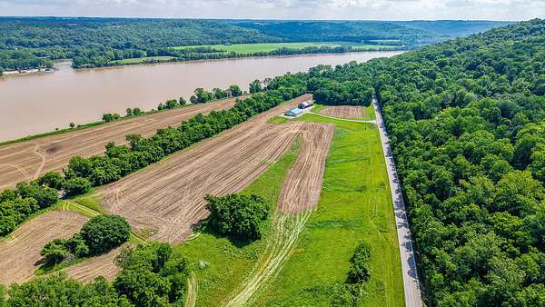 112 Acres of Improved Agricultural Land for Sale in Augusta, Kentucky